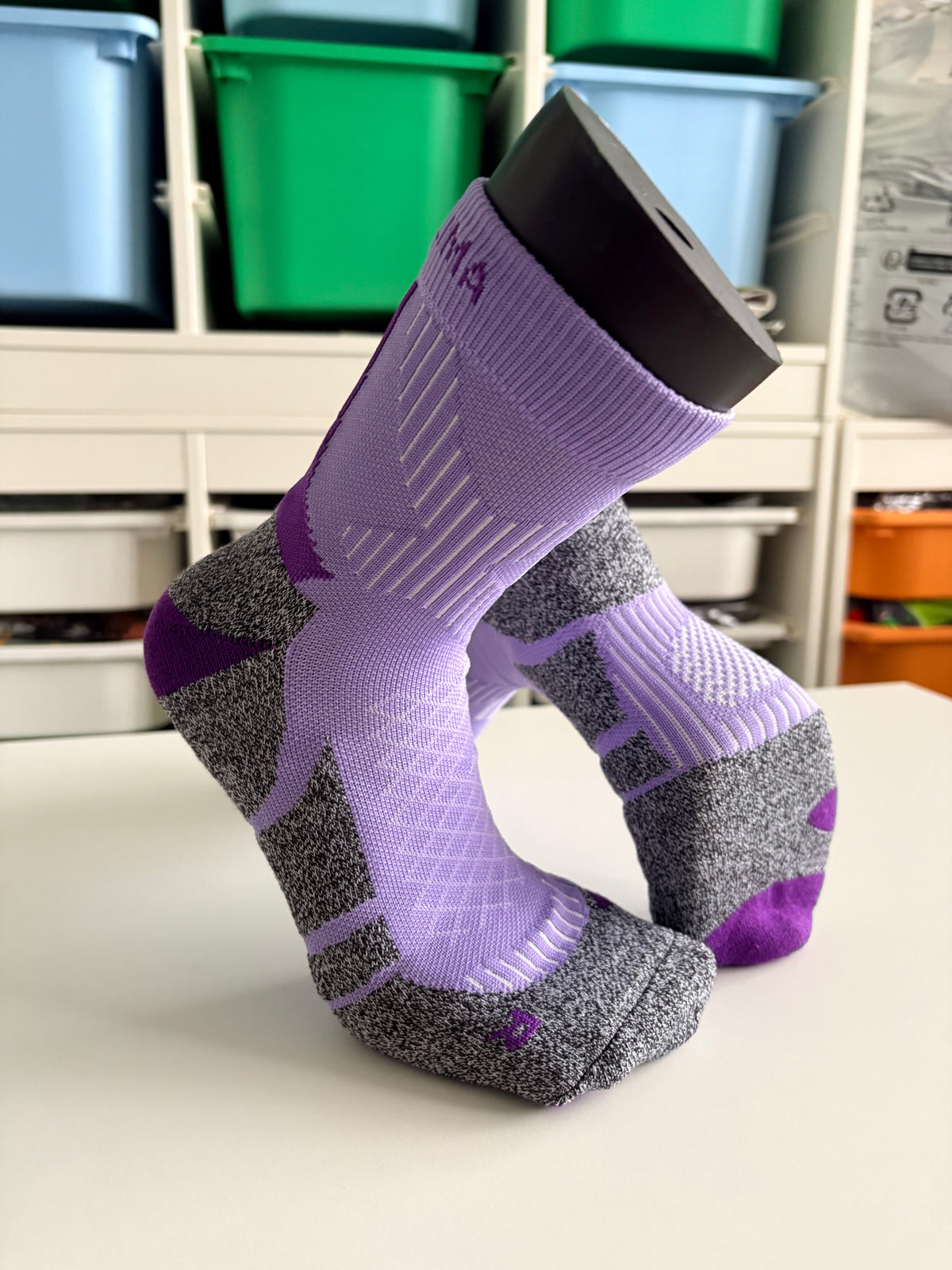 Women's Donlima running socks in purple