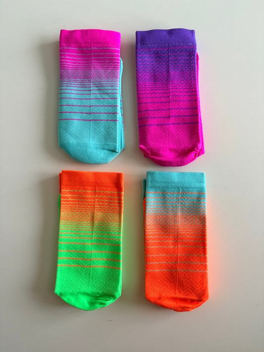 Men’s Professional Bright Coloured Striped Cycling Socks / Compression, Moisture-Wicking & High Elasticity & Breathable