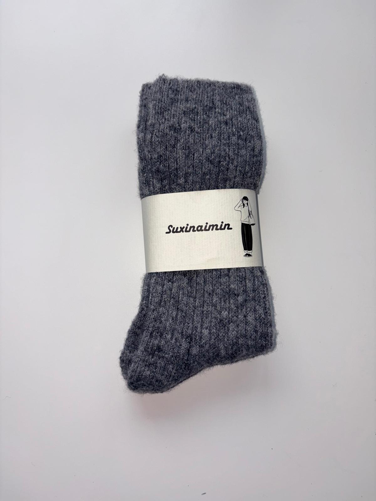 Suxinaimin Plain Crew Socks